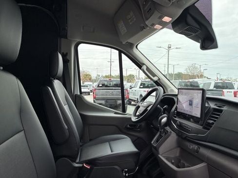 New 2026 Ford Transit 250 148 Medium Roof w/ Load Area Protection Package image 22