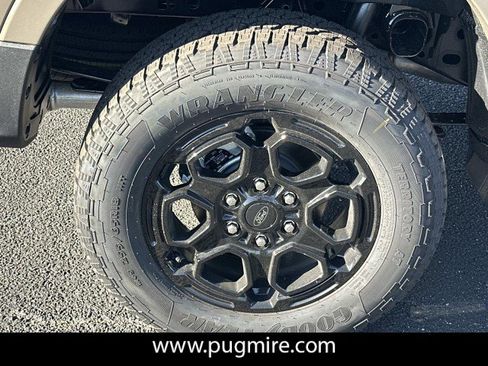 New 2026 Ford Ranger XLT w/ Black Appearance Package RWD image 17