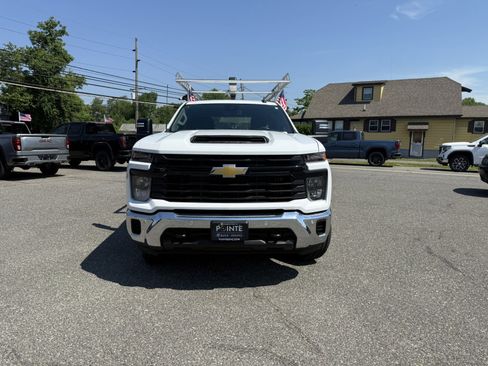 Used 2025 Chevrolet Silverado 2500 W/T w/ WT/CX Safety Package AWD/4WD image 8