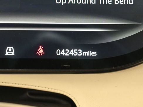 Used 2023 Land Rover Range Rover SE image 16