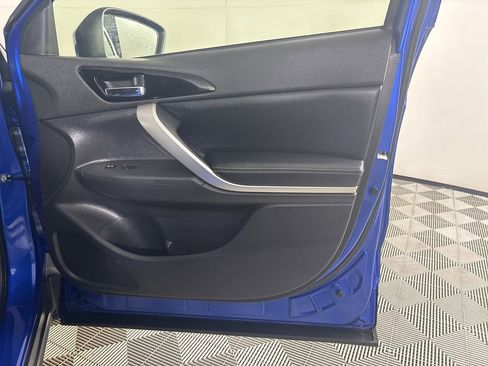 Used 2024 Mitsubishi Eclipse Cross SE image 31