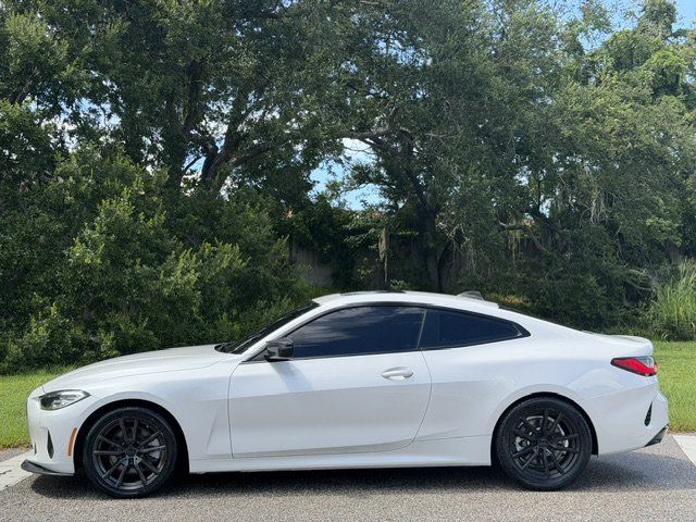 Used 2021 BMW 430i Coupe w/ Convenience Package RWD image 2