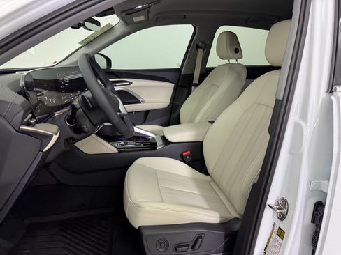 New 2025 Audi Q5 Premium image 5