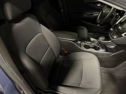 Used 2025 Chevrolet Malibu RS image 27