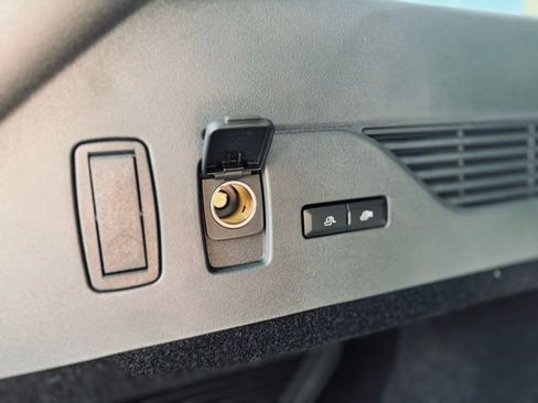 New 2026 Lincoln Nautilus Reserve w/ Jet Appearance Package image 10