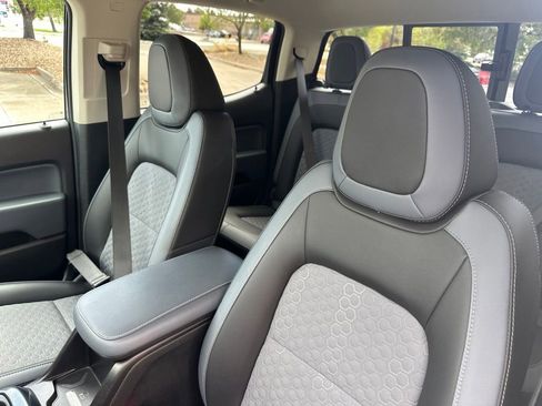 Certified 2022 Chevrolet Colorado Z71 AWD/4WD image 14