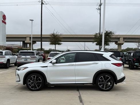 Used 2023 INFINITI QX50 Sport image 7