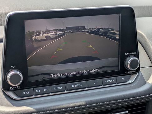 New 2025 Nissan Rogue SV AWD/4WD image 10