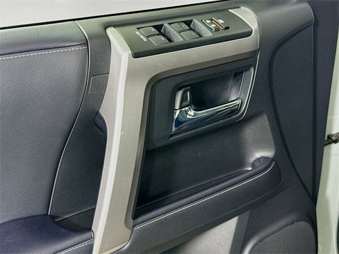 Used 2023 Toyota 4Runner TRD Sport image 19