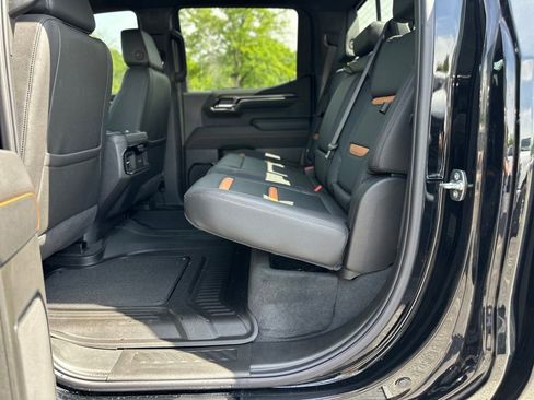 Used 2025 GMC Sierra 1500 AT4 w/ AT4 Premium Package AWD/4WD image 55