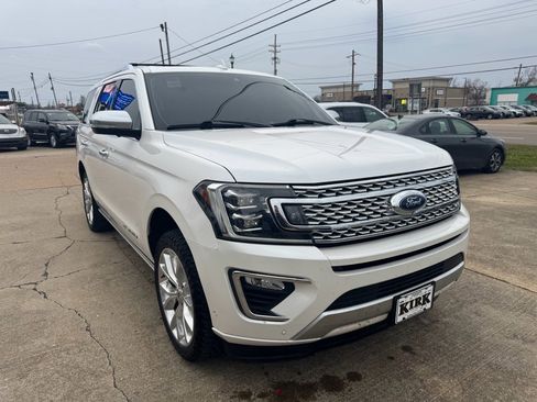 Used 2018 Ford Expedition Platinum image 7