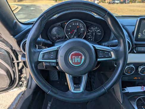 Used 2019 FIAT 124 Spider Lusso image 15