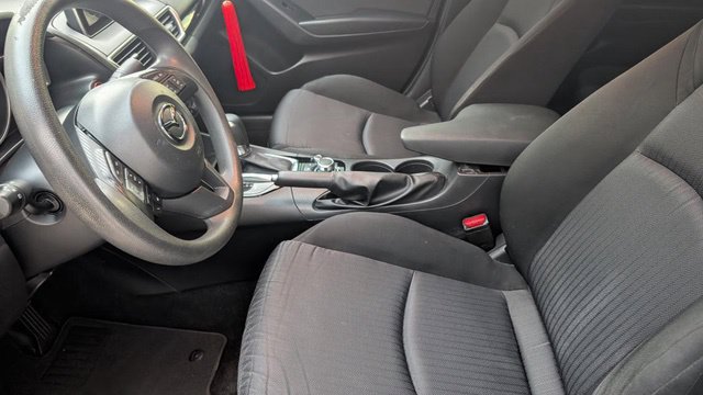 Used 2015 MAZDA MAZDA3 i Sport FWD image 1