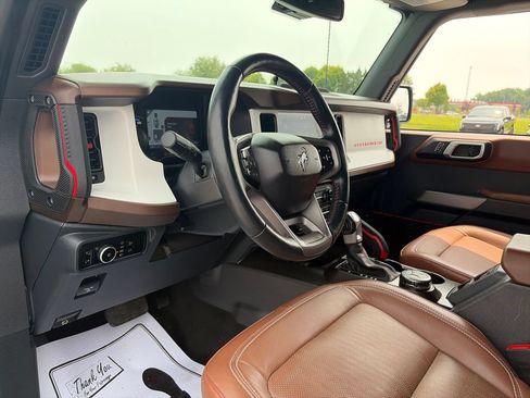 Used 2023 Ford Bronco Heritage Edition AWD/4WD image 14