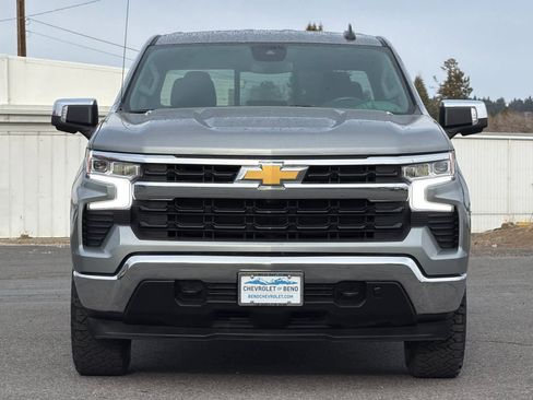 Used 2023 Chevrolet Silverado 1500 LT w/ Z71 Off-Road Package image 10