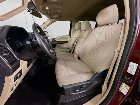 Used 2017 Ford F150 XLT w/ Equipment Group 302A Luxury AWD/4WD image 20