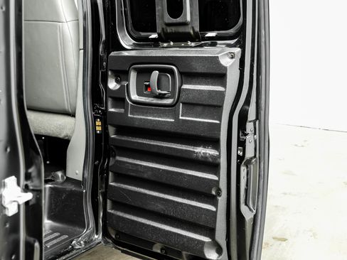 Used 2019 Chevrolet Express 2500 w/ Driver Convenience Package image 24