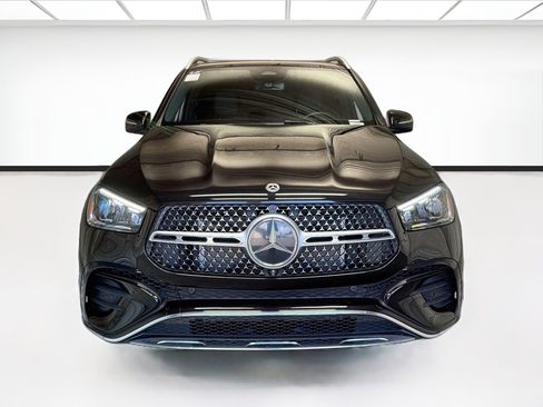 Used 2025 Mercedes-Benz GLE 580 4MATIC image 2