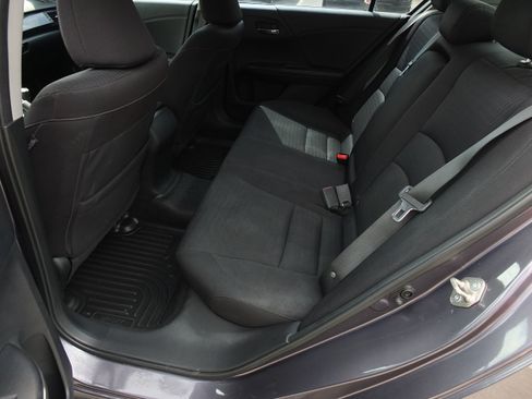 Used 2015 Honda Accord Sport image 12