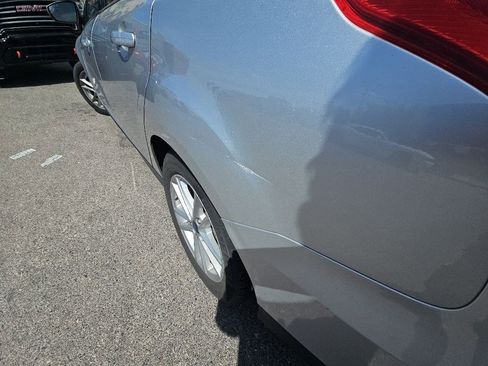 Used 2018 Ford Focus SE FWD image 27
