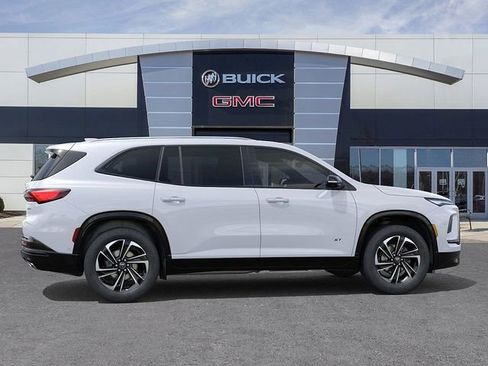 New 2026 Buick Enclave Sport Touring image 5