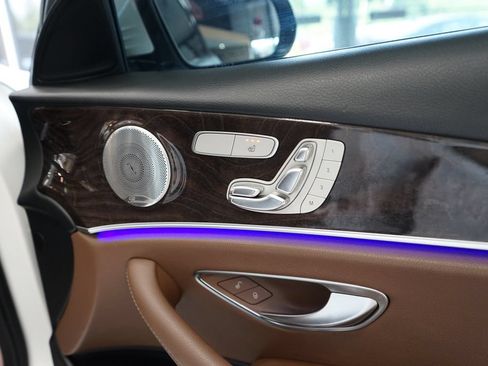 Used 2019 Mercedes-Benz E 300 w/ Premium 1 Package image 44