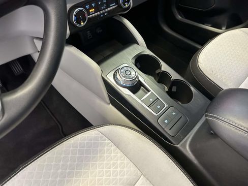 Used 2025 Ford Escape Active FWD image 19