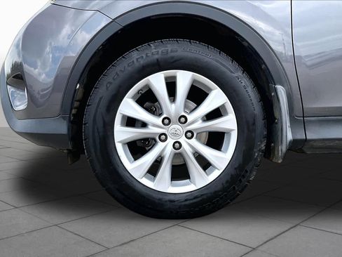 Used 2014 Toyota RAV4 Limited w/ Technology Package FWD image 11