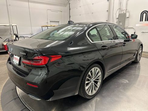 Used 2023 BMW 540i xDrive w/ Premium Package image 18