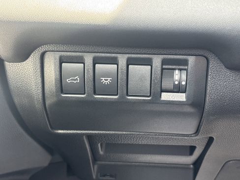 Certified 2025 Subaru Ascent Bronze Edition AWD/4WD image 43