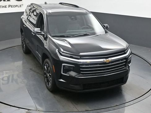 New 2026 Chevrolet Traverse LT w/ Sun and Wheel Package image 26
