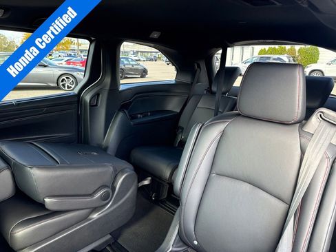 Certified 2023 Honda Odyssey Sport image 14