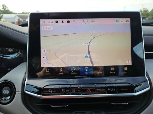 New 2024 Jeep Compass Limited w/ Elite Group image 45