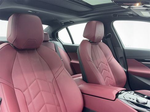 Used 2026 BMW 530i xDrive image 47