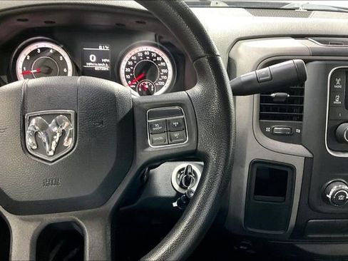 Used 2015 RAM 1500 Express w/ Popular Equipment Group RWD image 13