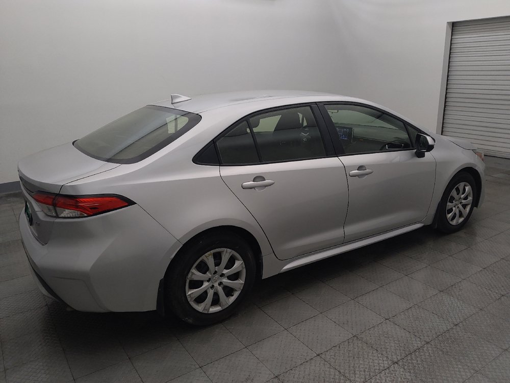 Used 2021 Toyota Corolla LE FWD image 10