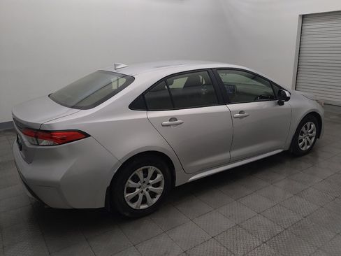 Used 2021 Toyota Corolla LE FWD image 10