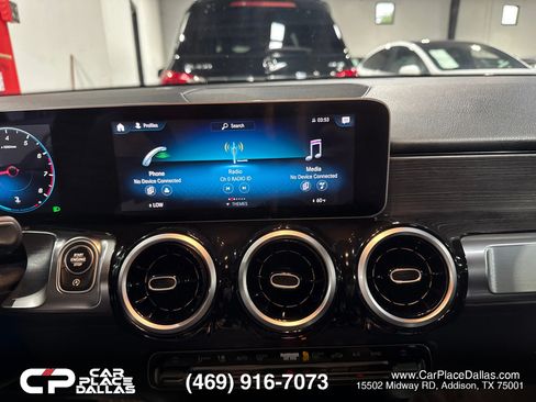 Used 2020 Mercedes-Benz GLB 250 4MATIC image 29