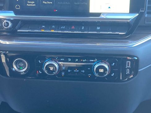 Used 2024 GMC Sierra 1500 Elevation image 18