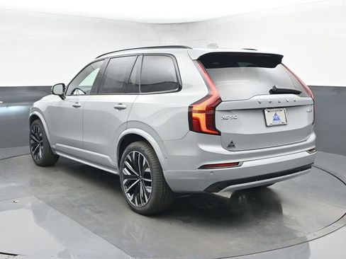 New 2026 Volvo XC90 B6 Ultra w/ Lounge Package image 6