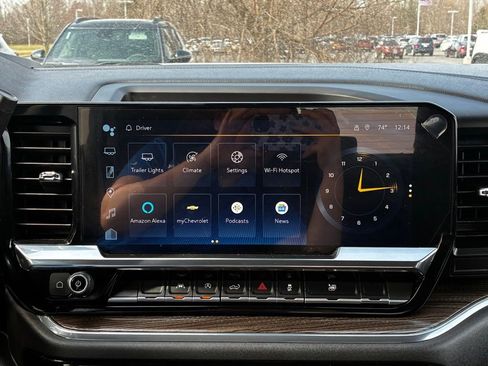 Used 2024 Chevrolet Silverado 1500 LT image 34