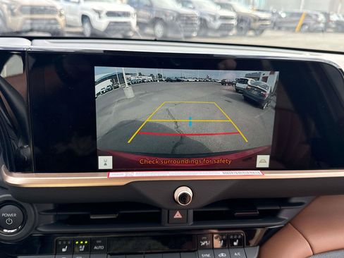 New 2026 Toyota Crown Signia AWD/4WD image 19