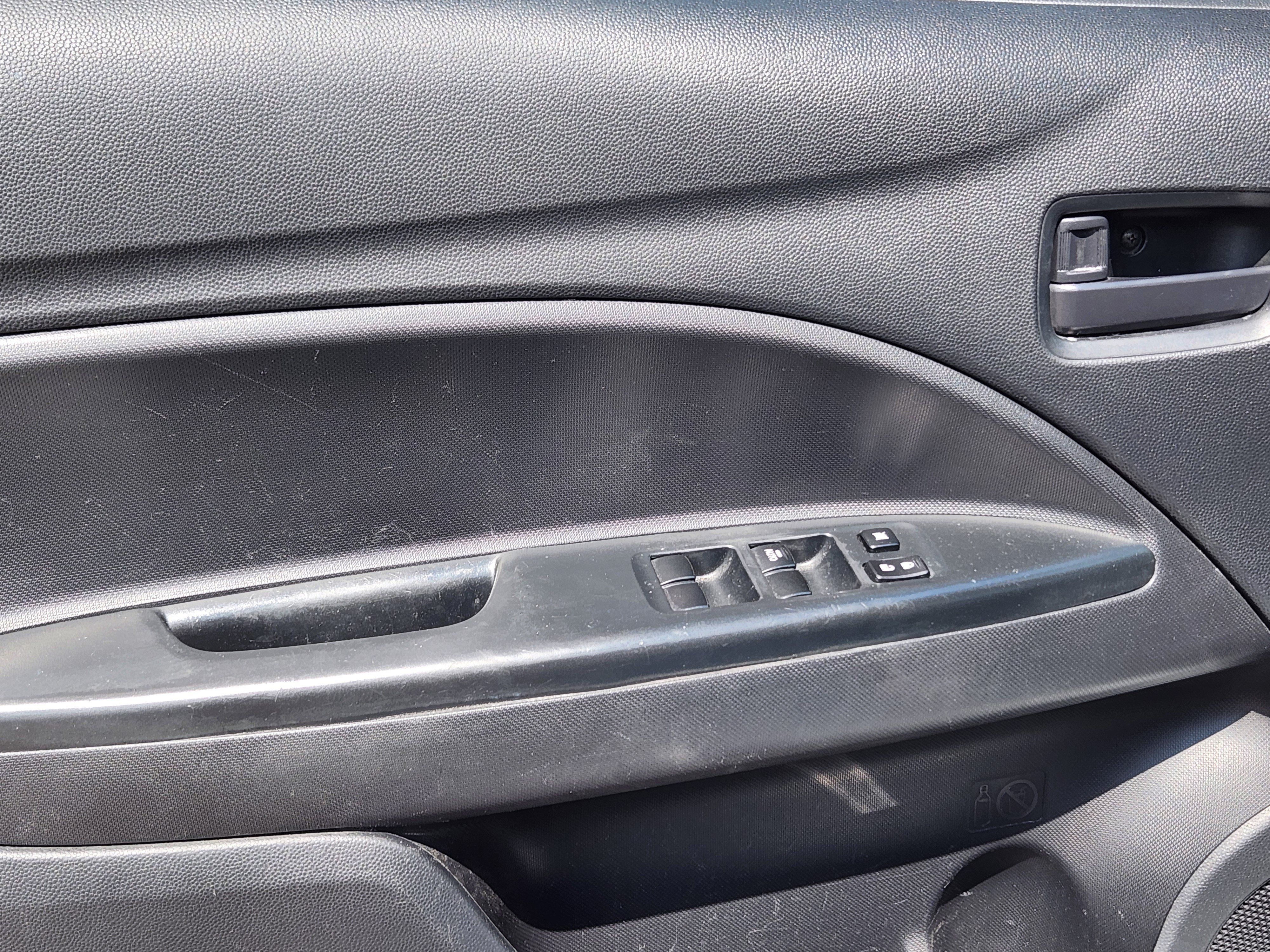 Used 2024 Mitsubishi Mirage LE FWD image 18