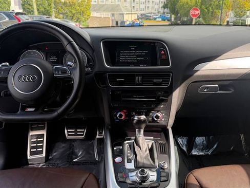 Used 2015 Audi SQ5 Premium Plus AWD/4WD image 28