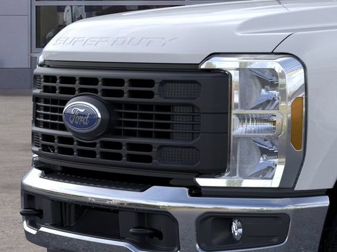 New 2026 Ford F350 XL AWD/4WD image 17
