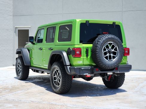 New 2026 Jeep Wrangler Unlimited Rubicon AWD/4WD image 3
