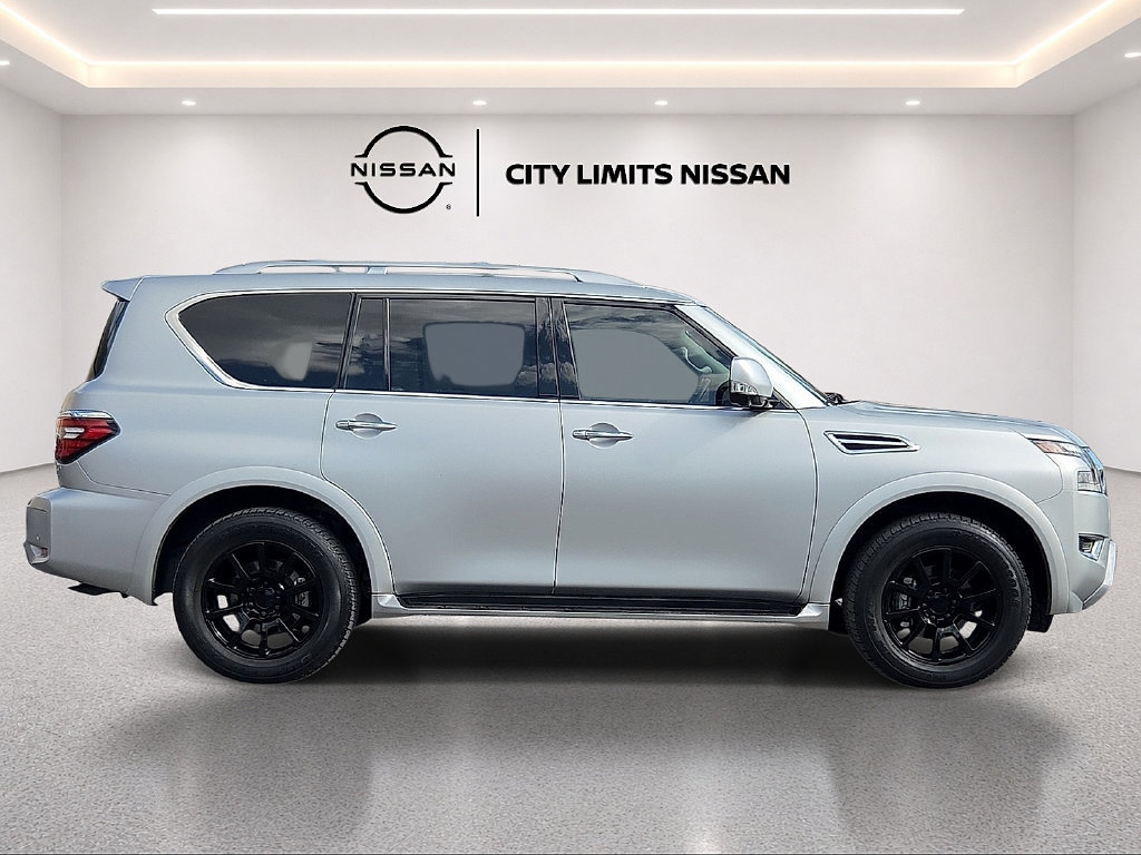 Used 2024 Nissan Armada SL w/ Captain's Chairs Package RWD image 6