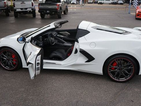 Used 2023 Chevrolet Corvette Stingray Preferred Cpe w/ Z51 Performance Package RWD image 25