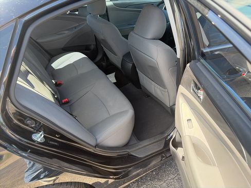 Used 2013 Hyundai Sonata GLS w/ Popular Equipment Pkg FWD image 9