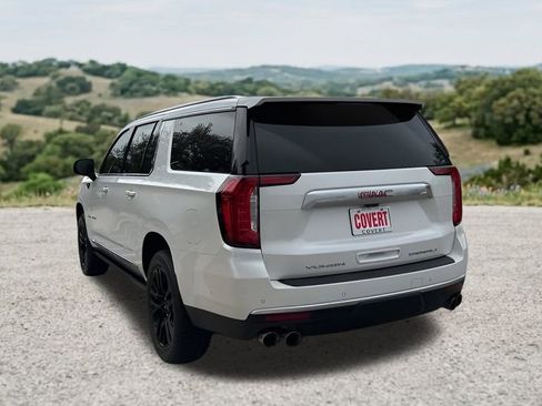 Used 2023 GMC Yukon XL Denali w/ Denali Reserve Package RWD image 7